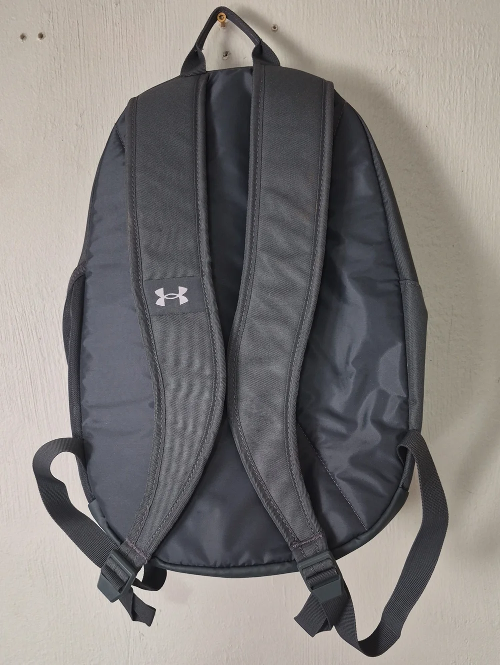 Under Armour width 15in